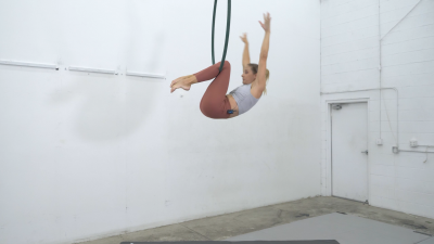 Knee Hang Beats Knee Hang Beats